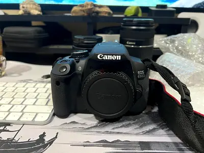 Canon EOS 650D DSLR Camera for Sale