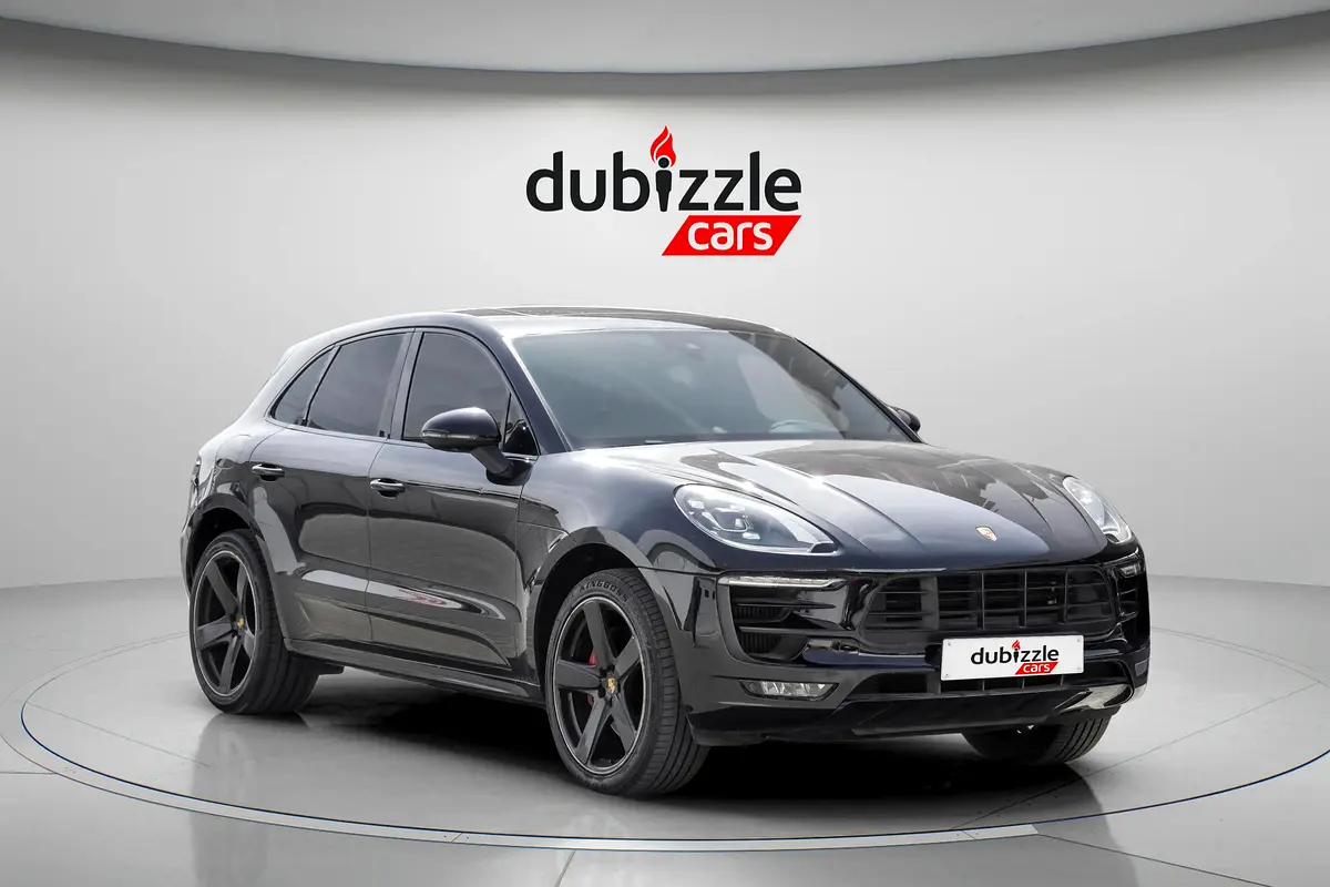 Porsche Macan 2018 — photo 1 of 19