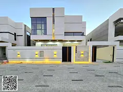 For sale: a villa with super deluxe finishing, a swimming pool, and the price includes registration