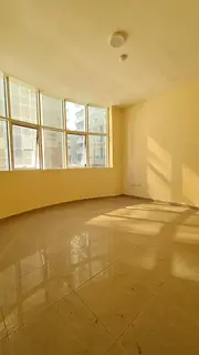 24-hour CCTV surveillance Family-friendly tower Free outdoor parking only Excellent year-round maint