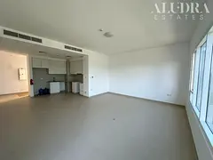 Spacious 2BR | Single Row | Vacant