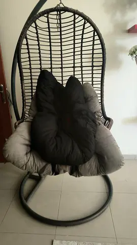 Cozy Hanging Chair for Relaxation