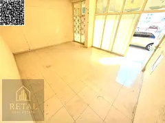 Large shop on an asphalt street, close to the main street, excellent rent.