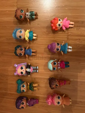 Collection of LOL small Dolls