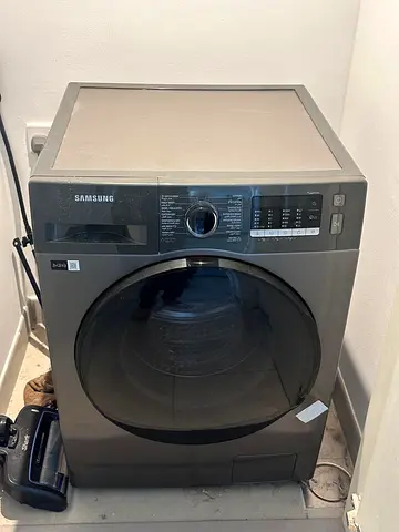 Samsung 8/6kg washer and Dryer 2in1 Like new perfect working new model free delivery install