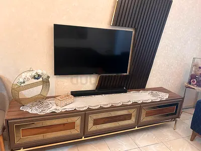 Tv unit