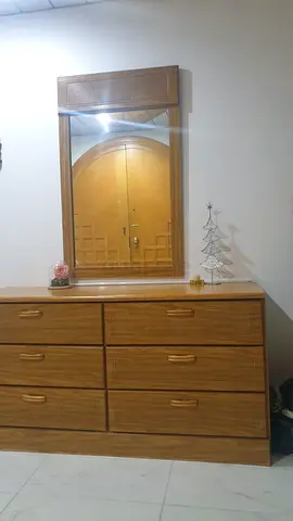 Dresser with mirror