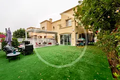 HUGE PLOT | EXTENDED | END UNIT | TYPE 2E