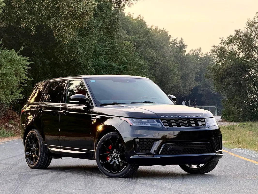 Land Rover Range Rover Sport 2019 — photo 1 of 18