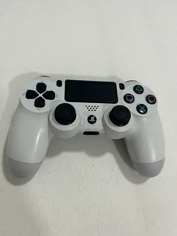 3 Original PS4 DualShock 4 Controllers – Fully Working – AED 120 Each(including free silicone cover)