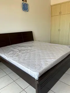 Spacious Room for Rent in Oud Metha, KM Trading Building.