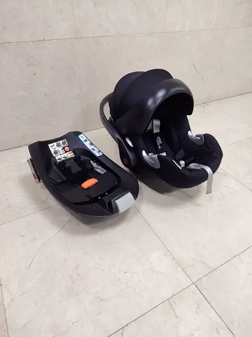Cybex aton Q car seat