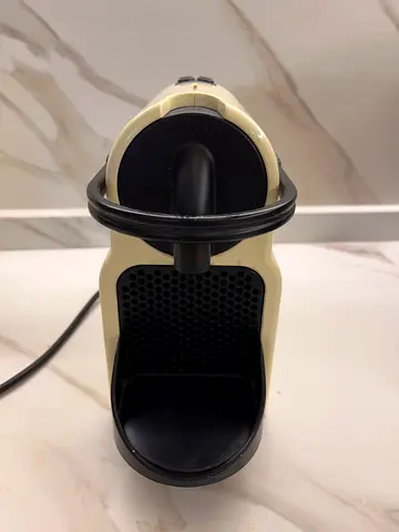 Nespresso Inissia coffee machine, white