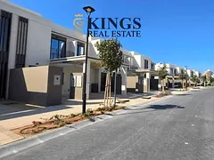 4BR+ Maid| North Island |Luxurious| Beach View