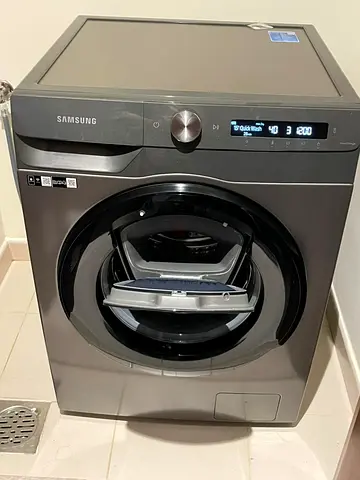 Samsung latest model 9 kg door in door washing machine 1200 rpm speed for spin