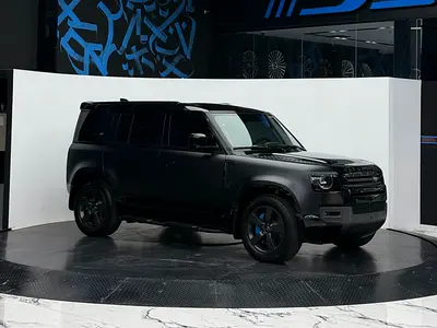 2024 Defender HSE P400 | Warranty | GCC | Full Mate PPF | Original Paint