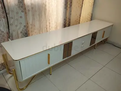 Tv table