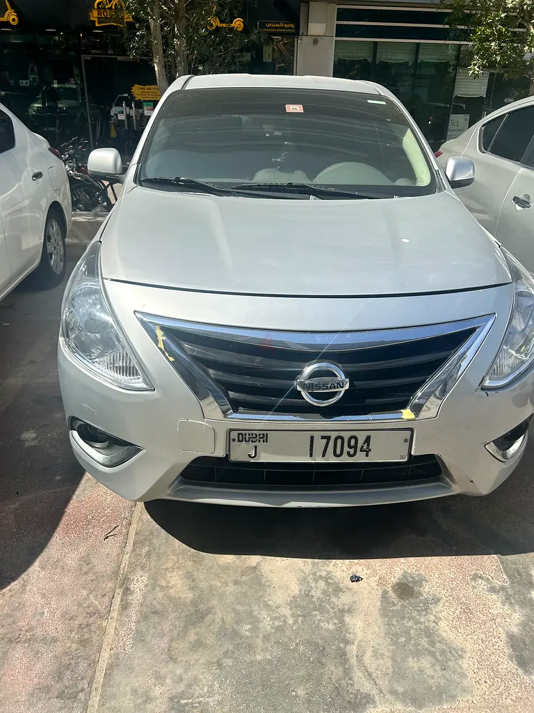 Nissan Sunny EX Saloon