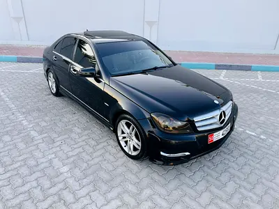 Urgent c250 model 2012 full option very clean