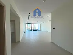 For sale: a distinctive apartment in Sharafat Towe