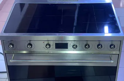 Smeg High-Quality Induction Cooktop Range for Sale