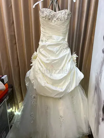 Elegant Custom Made Wedding Dress