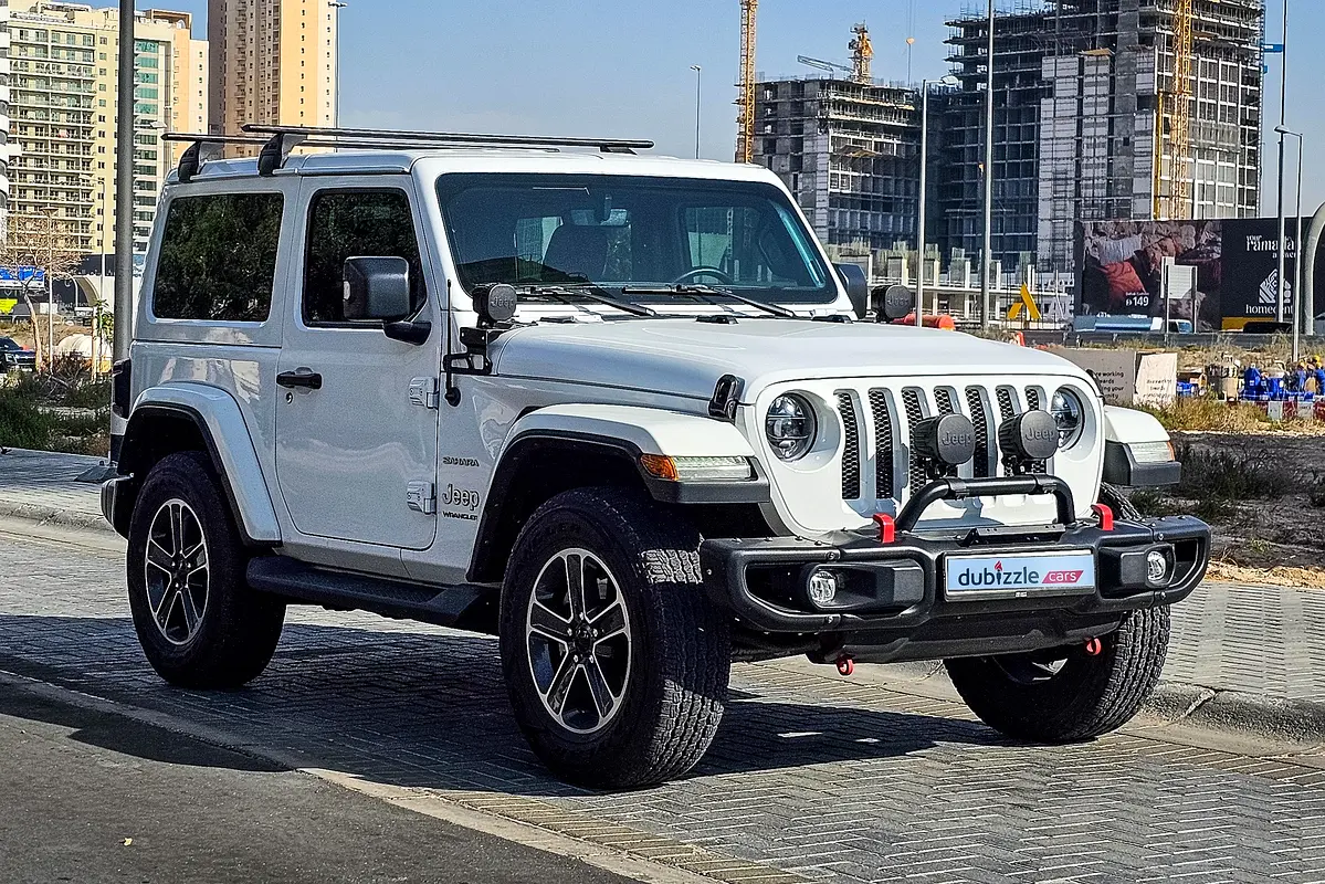 Jeep Wrangler 2023 — photo 1 of 16