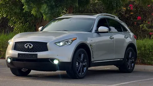 Amazing Top Of The Range Infiniti QX70 Sport Luxury Plus GCC Specs Full Service History Single Owner
