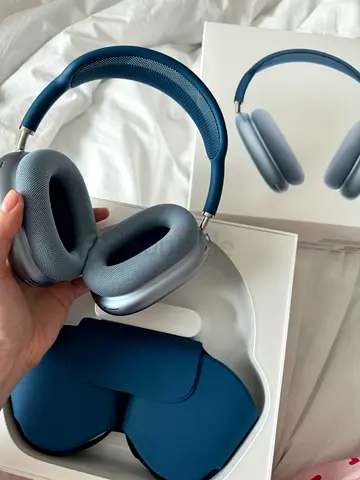 ايربودز ماكس (AirPods Max)