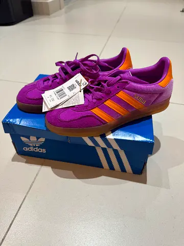 Brand new Adidas Purple and Orange Sneakers size 37.5