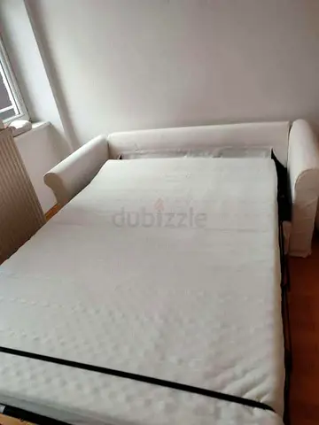 White ikea gronlid Sofa pull out sofa bed remove able cover