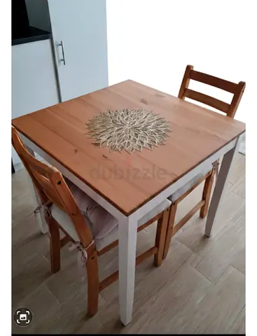Dinning table 2 chairs