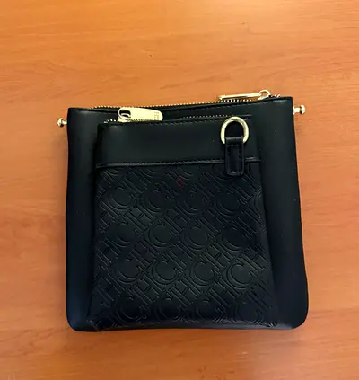 Carolina Herrera- Pouch