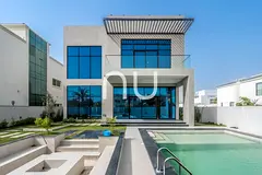 Area Specialist | Custom Built 6BR Villa | Modern