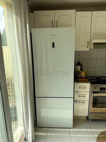 Bosch Top Bottom Freezer Refrigerator Excellent condition perfect working new model free delivery