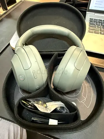 Comfy Over-Ear Headphones with Case
