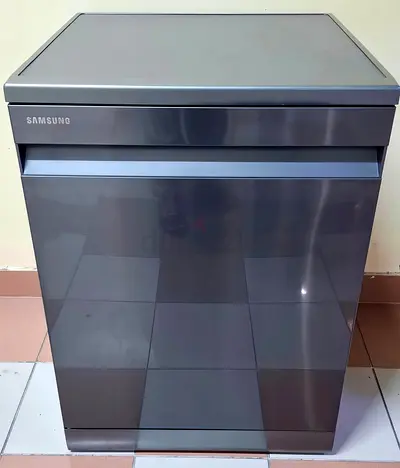 Samsung lastest model Dishwasher in Excellent Condition