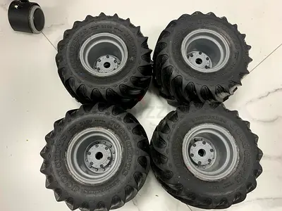 JConcepts Monster truck wheels / tires with aluminum hubs