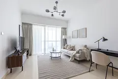 Spacious 1BR | Vacant | Park View | Near Metro