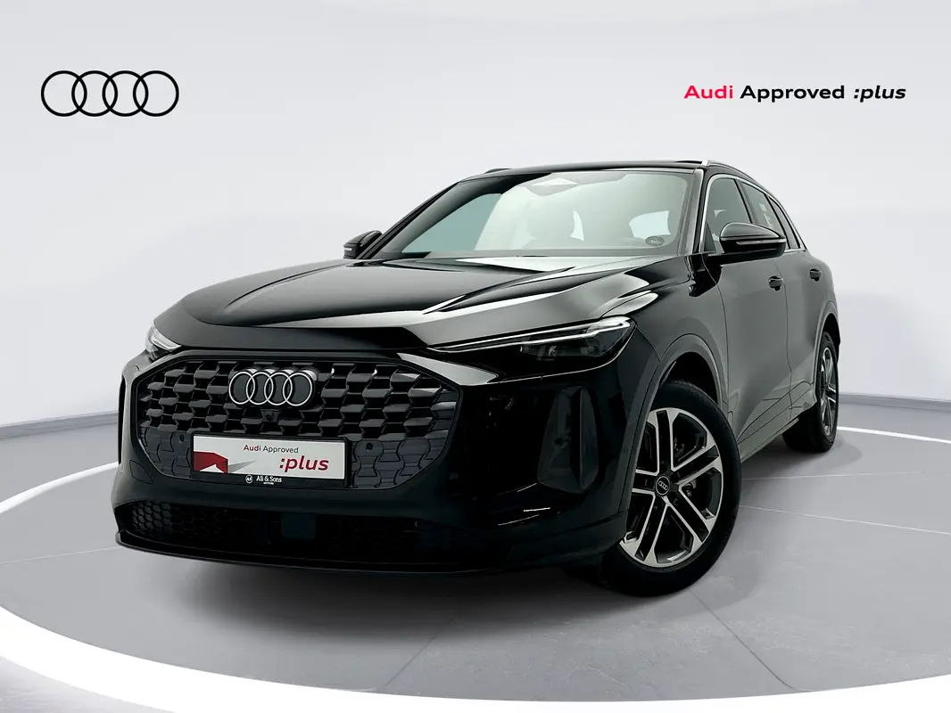 Audi Q5 2025 — photo 1 of 10