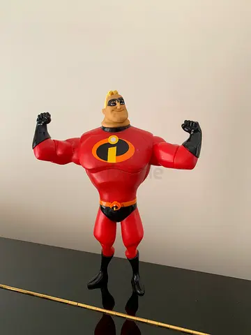 2003 Talking Mr. Incredible 14 Action Figure Disney Pixar Hasbro Collectible Toy
