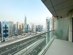 Vacant 1 Bedroom Apartment | High Floor | City View