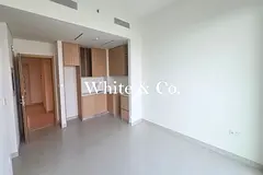 LARGE TERRACE | OVERLOOKING | CHILLER FREE