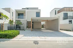 Prime Location | 4 Bed + Maid | Villa