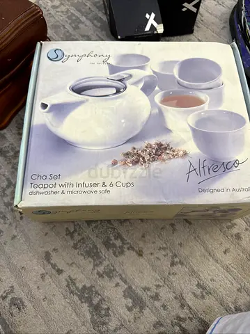 Elegant Symphony Cha Set with Infuser for Perfect Tea