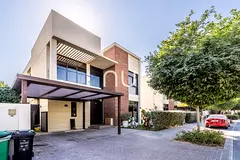 Independet Villa | Large Plot | Closed Kitchen