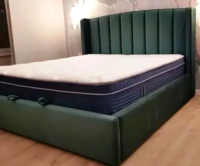 Elegant Green Upholstered King Size Bed