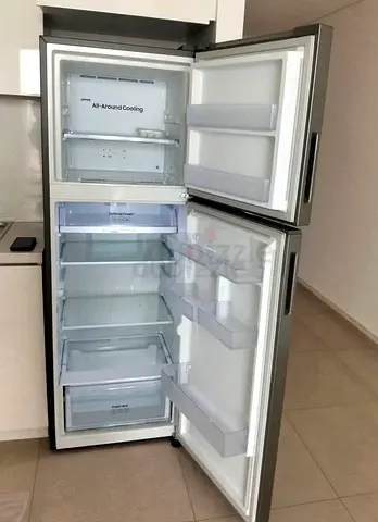 Svmsung Double Door Refrigerator for Sale - Spacious and Efficient