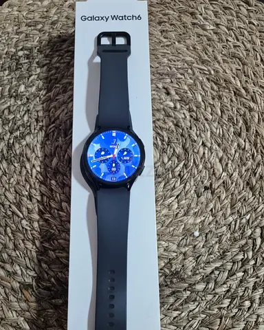 Samsung Galaxy Watch 4 - Smart Wearable for Fitness Tracking
