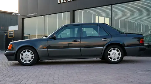 صورة 5 لـ 1992 Mercedes-BENZ E-CLASS